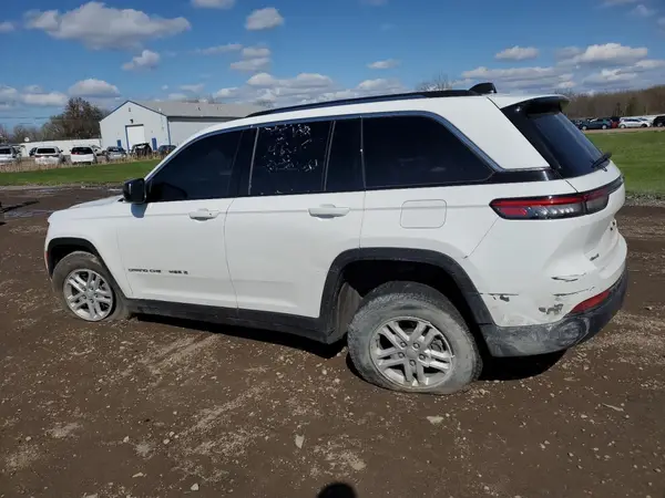 1C4RJHAGXPC619230 2023 JEEP GRAND CHEROKEE - Image 2