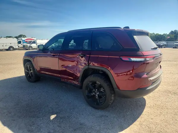 1C4RJHAGXPC622970 2023 JEEP GRAND CHEROKEE - Image 2
