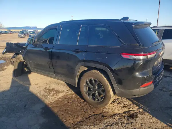 1C4RJHAGXR8600540 2024 JEEP GRAND CHEROKEE - Image 2