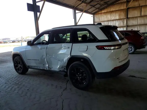 1C4RJHAGXRC261386 2024 JEEP GRAND CHEROKEE - Image 2