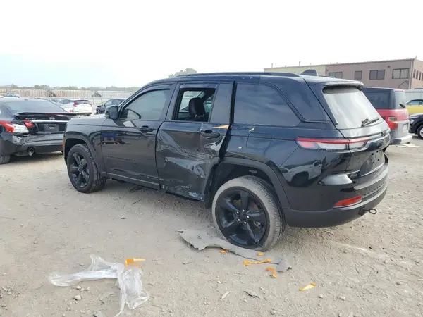 1C4RJHAGXRC684422 2024 JEEP GRAND CHEROKEE - Image 2