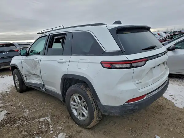 1C4RJHAGXSC327747 2025 JEEP GRAND CHEROKEE - Image 2