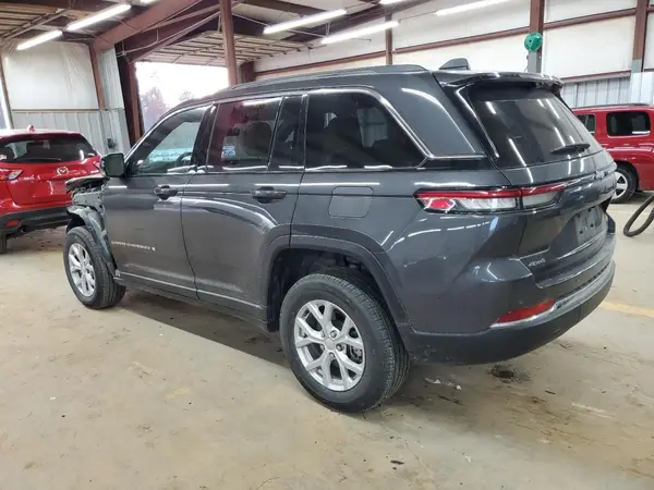 1C4RJHBG0PC542690 2023 JEEP GRAND CHEROKEE - Image 2