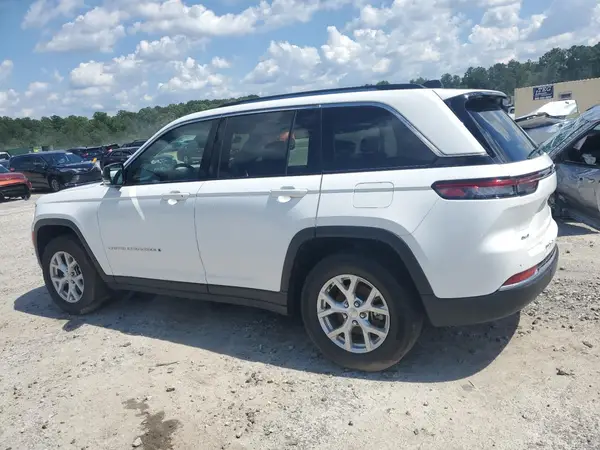 1C4RJHBG0PC543337 2023 JEEP GRAND CHEROKEE - Image 2