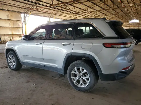 1C4RJHBG0PC580615 2023 JEEP GRAND CHEROKEE - Image 2