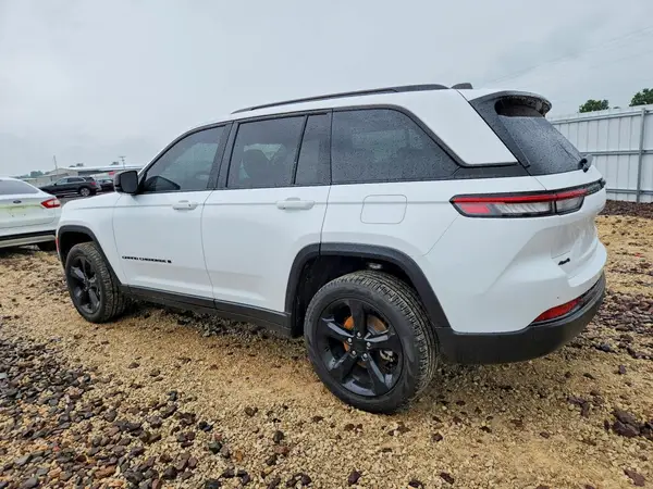 1C4RJHBG0RC201129 2024 JEEP GRAND CHEROKEE - Image 2