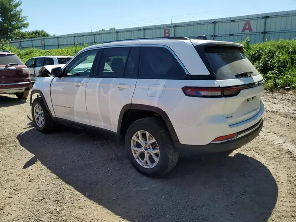 1C4RJHBG0RC703221 2024 JEEP GRAND CHEROKEE - Image 2