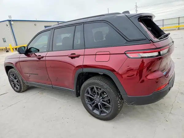 1C4RJHBG0S8793172 2025 JEEP GRAND CHEROKEE - Image 2