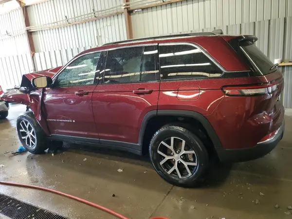 1C4RJHBG0SC275477 2025 JEEP GRAND CHEROKEE - Image 2