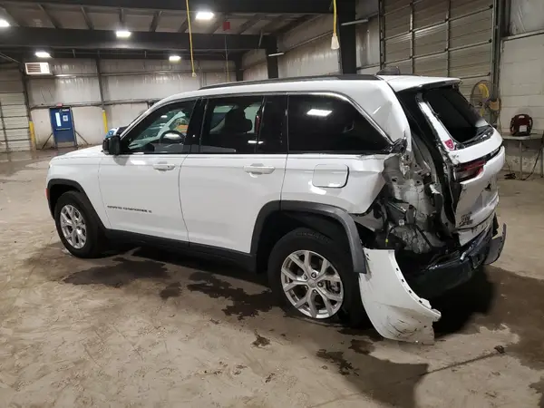 1C4RJHBG1P8764397 2023 JEEP GRAND CHEROKEE - Image 2