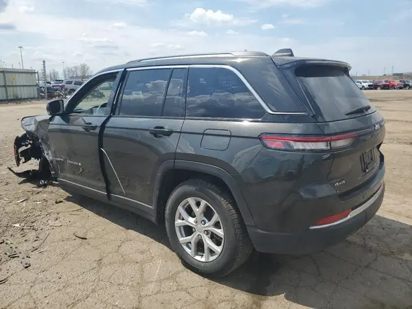 1C4RJHBG1P8897791 2023 JEEP GRAND CHEROKEE - Image 2