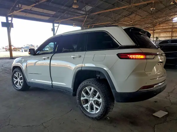 1C4RJHBG1PC510329 2023 JEEP GRAND CHEROKEE - Image 2
