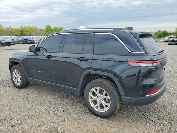1C4RJHBG1PC523906 2023 JEEP GRAND CHEROKEE - Image 2