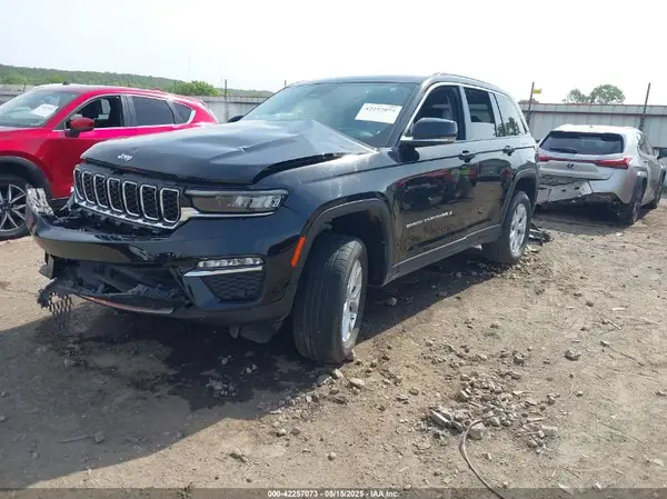 1C4RJHBG1PC537577 2023 JEEP GRAND CHEROKEE - Image 2