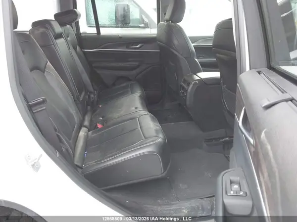 1C4RJHBG1PC556744 2023 JEEP GRAND CHEROKEE - Image 8