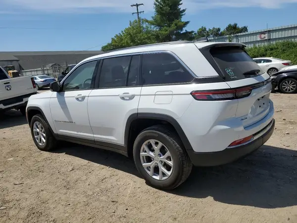 1C4RJHBG1PC622385 2023 JEEP GRAND CHEROKEE - Image 2