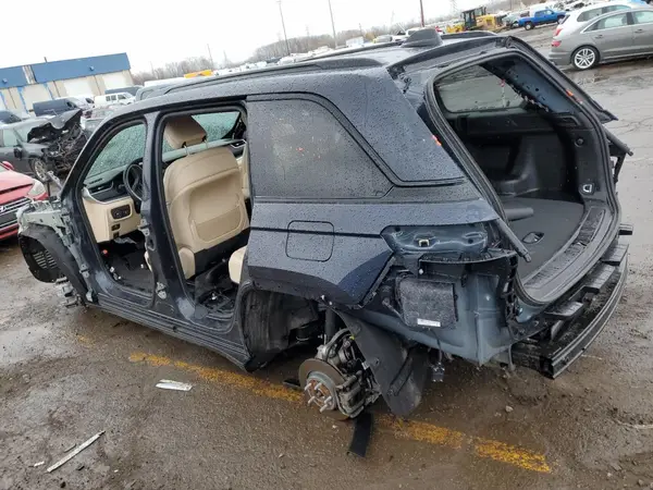 1C4RJHBG1R8600909 2024 JEEP GRAND CHEROKEE - Image 2