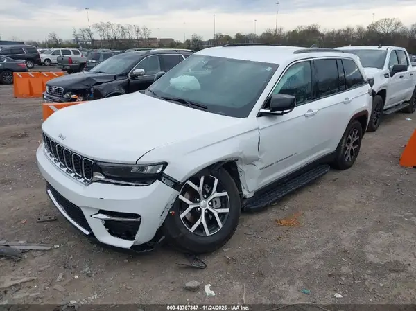 1C4RJHBG1RC123718 2024 JEEP GRAND CHEROKEE - Image 2