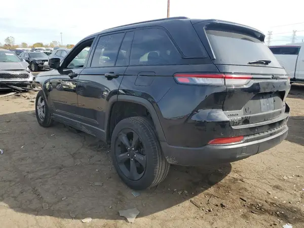 1C4RJHBG1RC217890 2024 JEEP GRAND CHEROKEE - Image 2