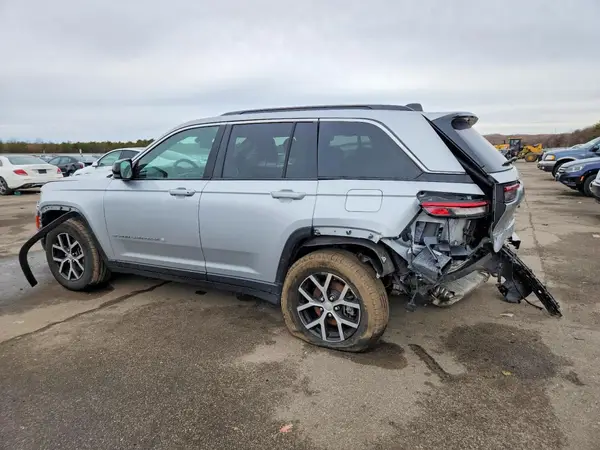 1C4RJHBG1RC223527 2024 JEEP GRAND CHEROKEE - Image 2