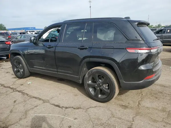 1C4RJHBG1RC252266 2024 JEEP GRAND CHEROKEE - Image 2