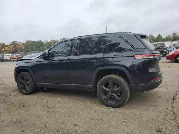 1C4RJHBG1RC698322 2024 JEEP GRAND CHEROKEE - Image 2