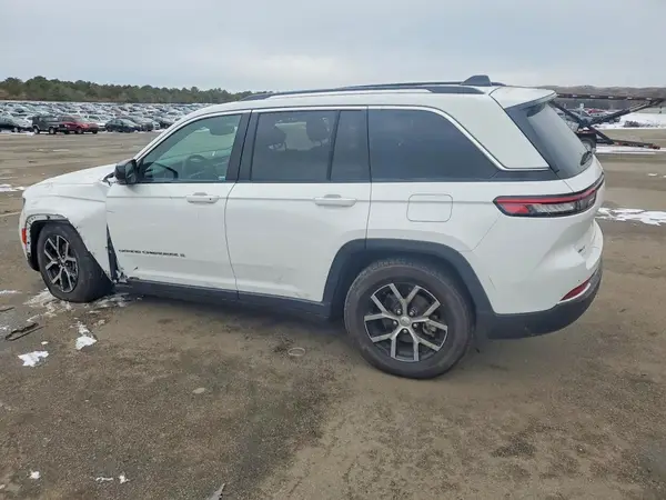 1C4RJHBG1RC698983 2024 JEEP GRAND CHEROKEE - Image 2