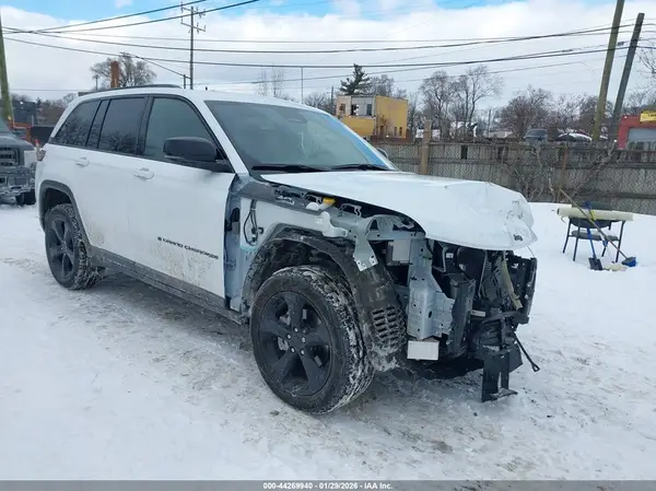 1C4RJHBG1S8747429 2025 JEEP GRAND CHEROKEE - Image 1
