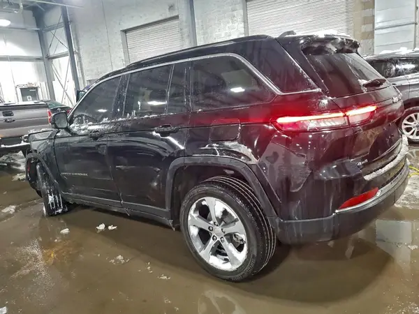 1C4RJHBG2PC514857 2023 JEEP GRAND CHEROKEE - Image 2