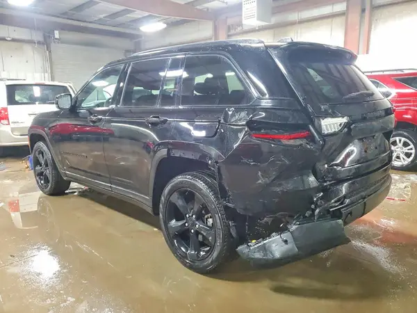 1C4RJHBG2PC516110 2023 JEEP GRAND CHEROKEE - Image 2