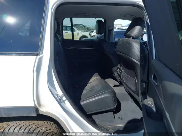 1C4RJHBG2PC524305 2023 JEEP GRAND CHEROKEE - Image 8
