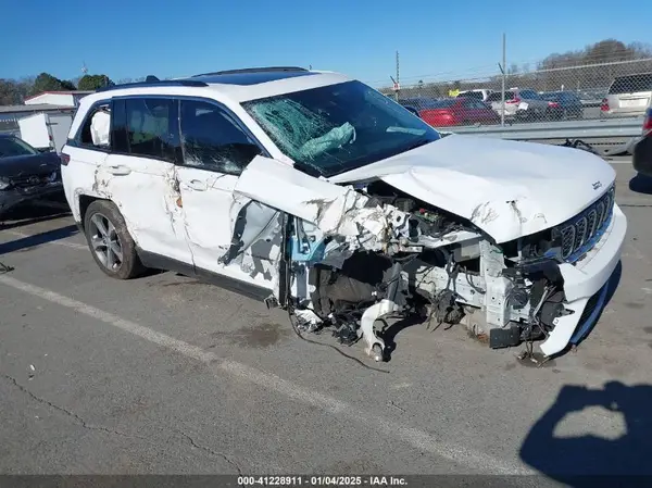 1C4RJHBG2PC566246 2023 JEEP GRAND CHEROKEE - Image 1