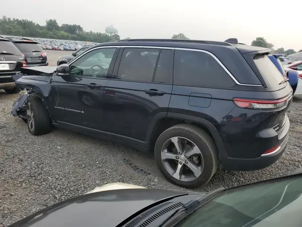 1C4RJHBG2RC123713 2024 JEEP GRAND CHEROKEE - Image 2