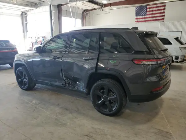 1C4RJHBG2RC161815 2024 JEEP GRAND CHEROKEE - Image 2