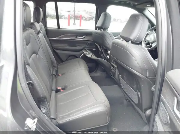 1C4RJHBG2RC162673 2024 JEEP GRAND CHEROKEE - Image 8