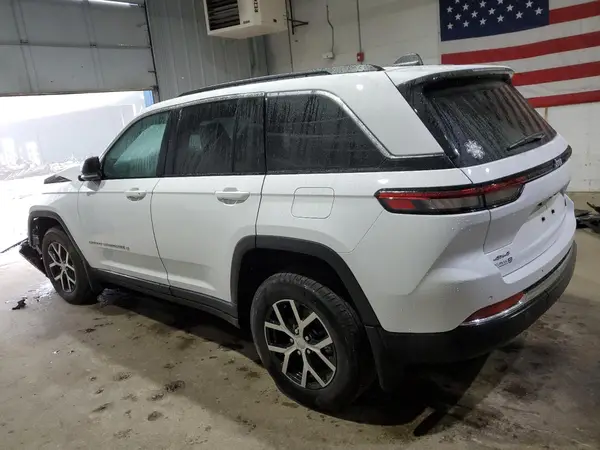 1C4RJHBG2RC201066 2024 JEEP GRAND CHEROKEE - Image 2