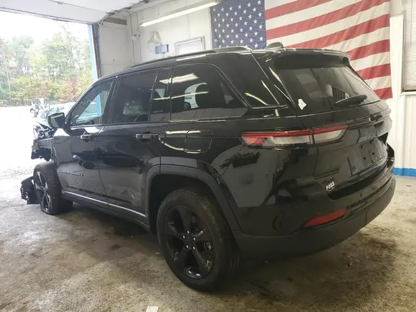 1C4RJHBG2RC223472 2024 JEEP GRAND CHEROKEE - Image 2