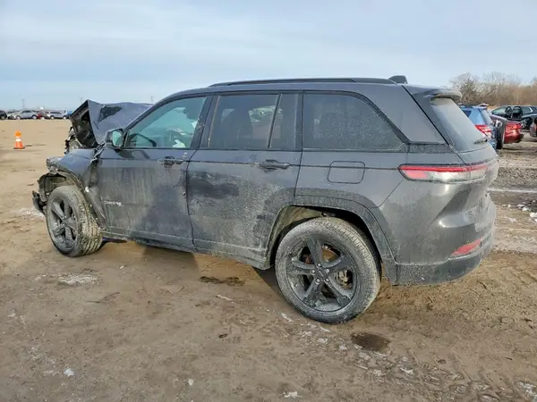 1C4RJHBG2RC261428 2024 JEEP GRAND CHEROKEE - Image 2