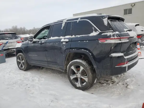1C4RJHBG3PC526404 2023 JEEP GRAND CHEROKEE - Image 2