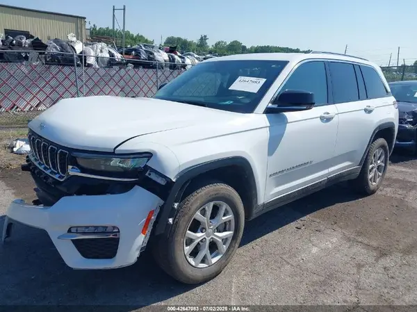 1C4RJHBG3PC528024 2023 JEEP GRAND CHEROKEE - Image 2