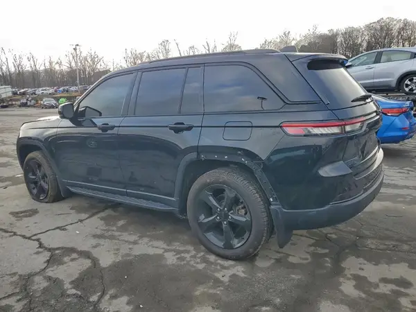1C4RJHBG3PC534065 2023 JEEP GRAND CHEROKEE - Image 2