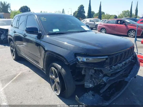 1C4RJHBG3PC569205 2023 JEEP GRAND CHEROKEE - Image 1