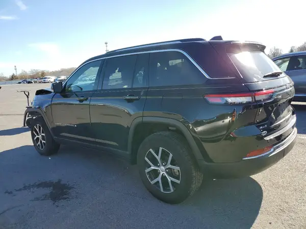 1C4RJHBG3PC625899 2023 JEEP GRAND CHEROKEE - Image 2