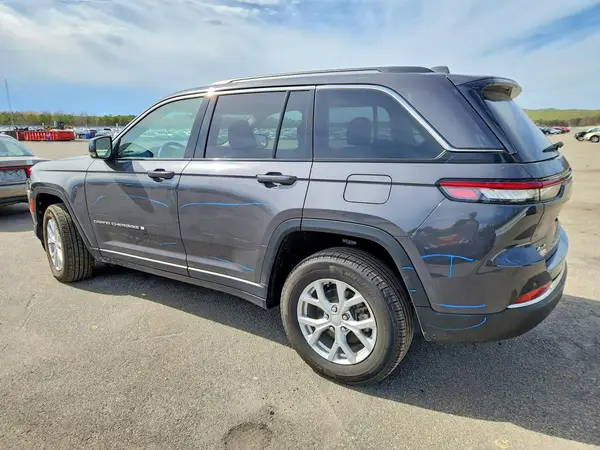 1C4RJHBG3PC632402 2023 JEEP GRAND CHEROKEE - Image 2