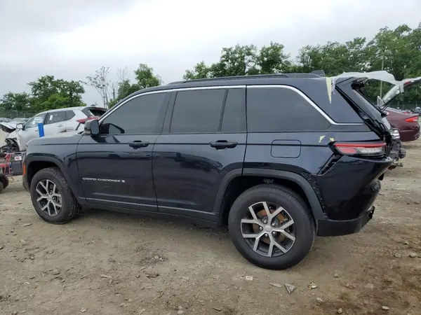 1C4RJHBG3RC252317 2024 JEEP GRAND CHEROKEE - Image 2