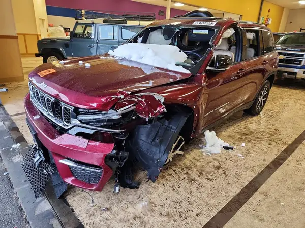 1C4RJHBG3SC265798 2025 JEEP GRAND CHEROKEE - Image 1