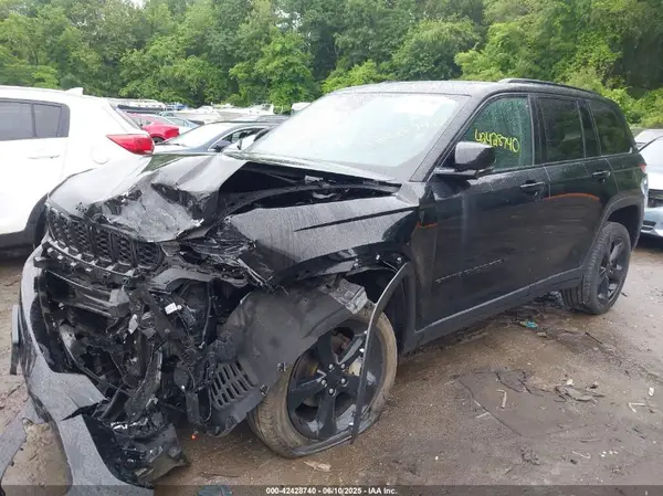 1C4RJHBG4PC514407 2023 JEEP GRAND CHEROKEE - Image 2