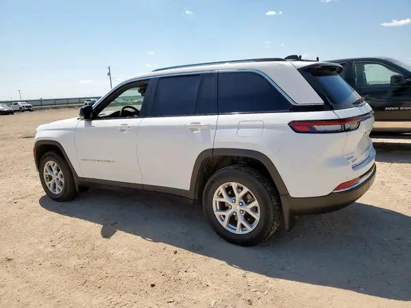 1C4RJHBG4PC535418 2023 JEEP GRAND CHEROKEE - Image 2