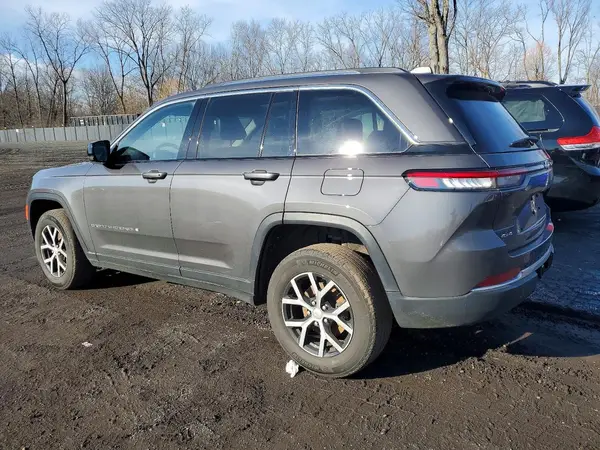 1C4RJHBG4PC625507 2023 JEEP GRAND CHEROKEE - Image 2
