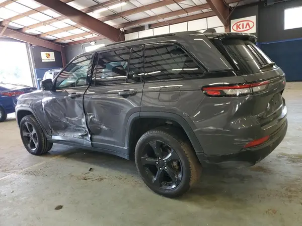 1C4RJHBG4R8577741 2024 JEEP GRAND CHEROKEE - Image 2
